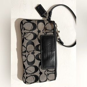 Coach zip wallet black and grey silver hardware